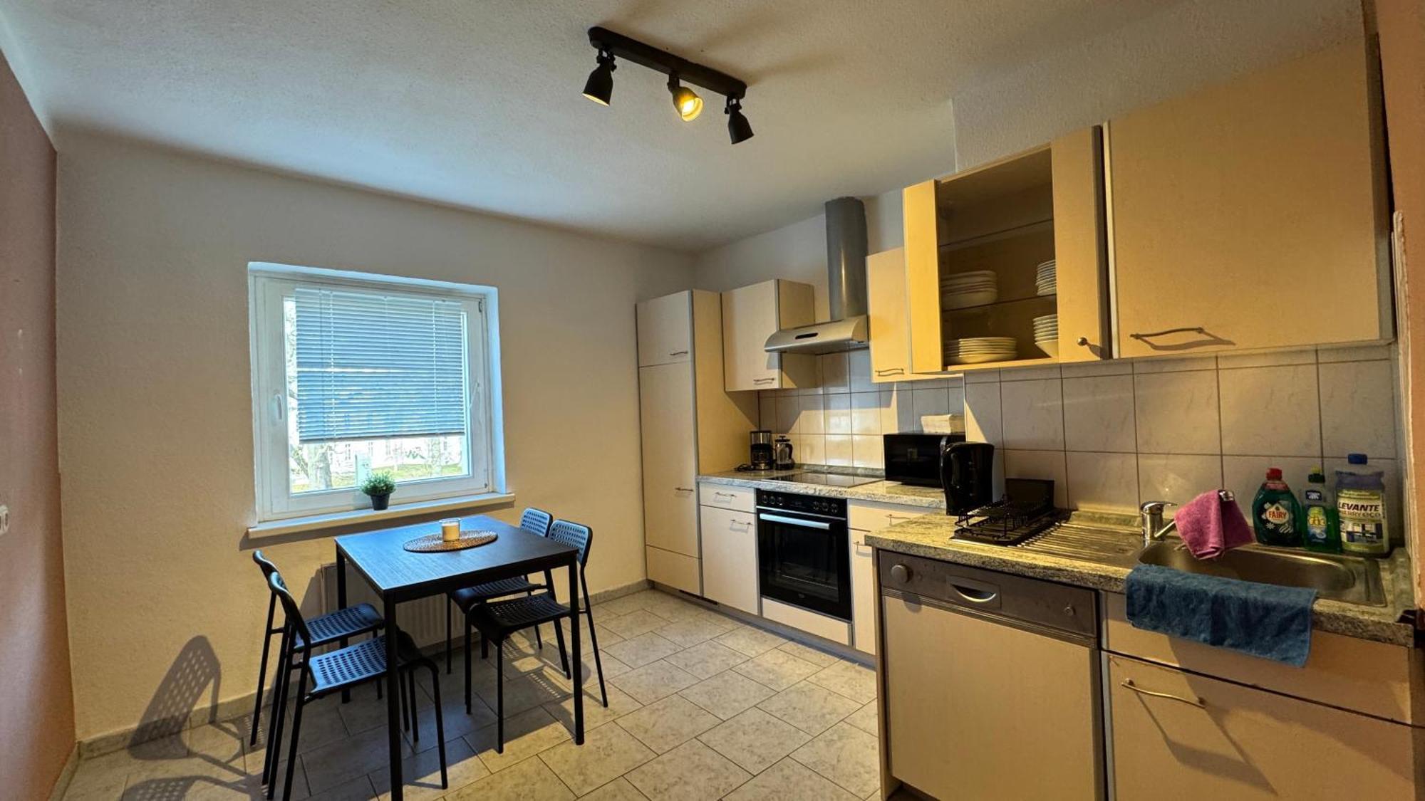 Apartment Haus Mit 3 Im Zentrum Von *
